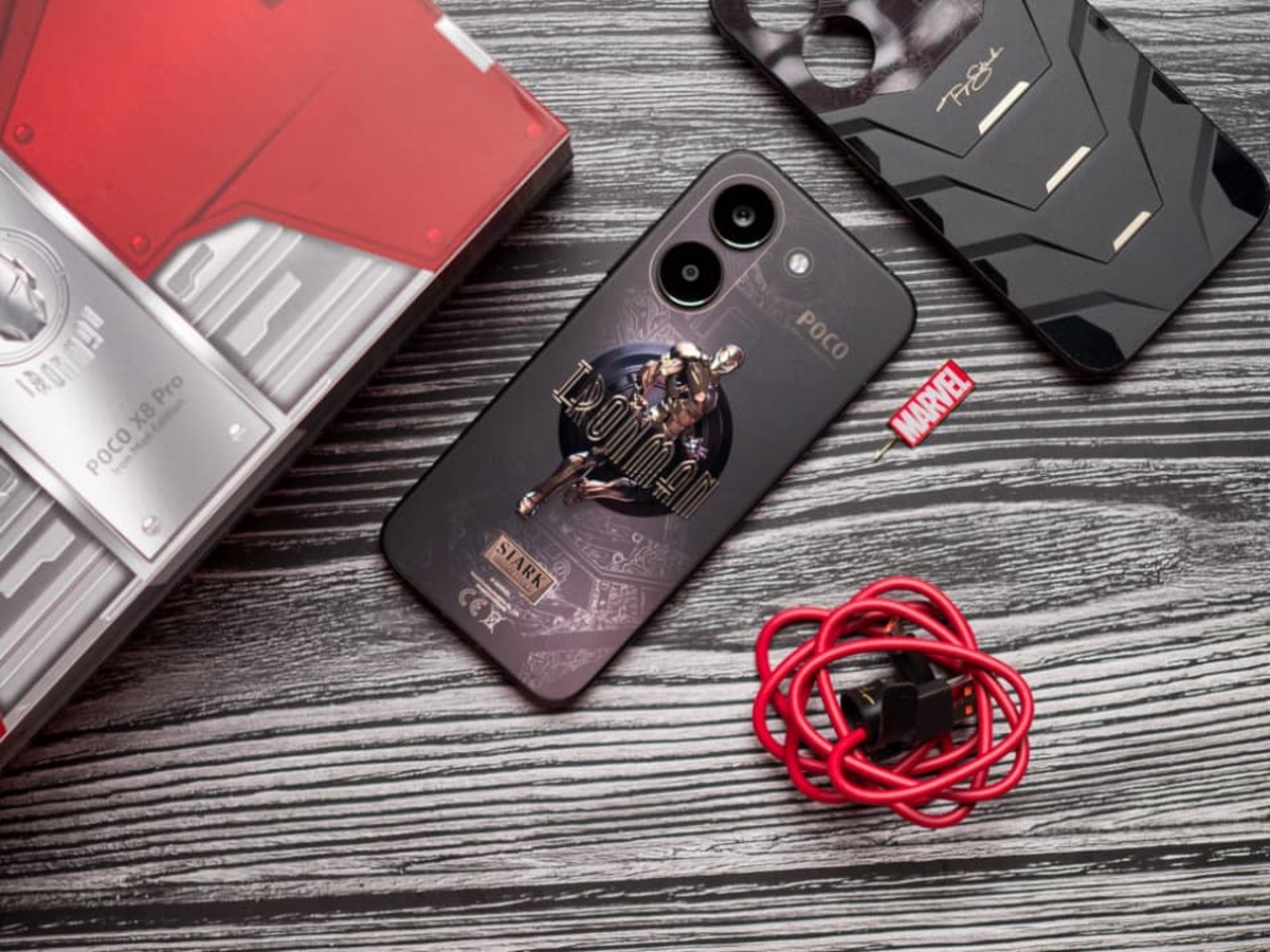 Caixa do Poco X8 Pro Iron Man Edition em formato de maleta da armadura MK5 com acessórios temáticos